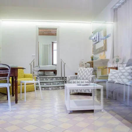 Vacanze / Holiday Flat Farfalle&rossobarbera *